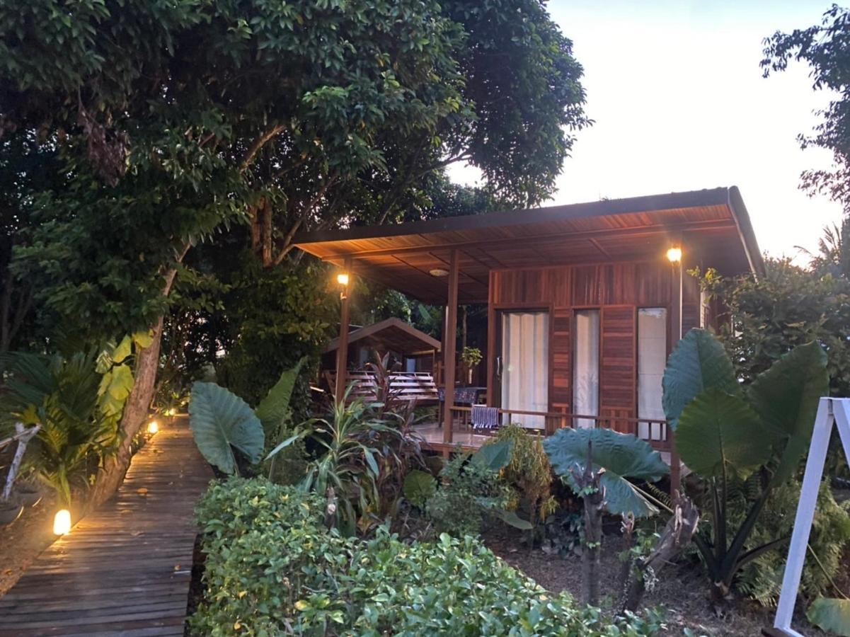 Romyen House Hotel Ban Nong Nam Khan Екстериор снимка