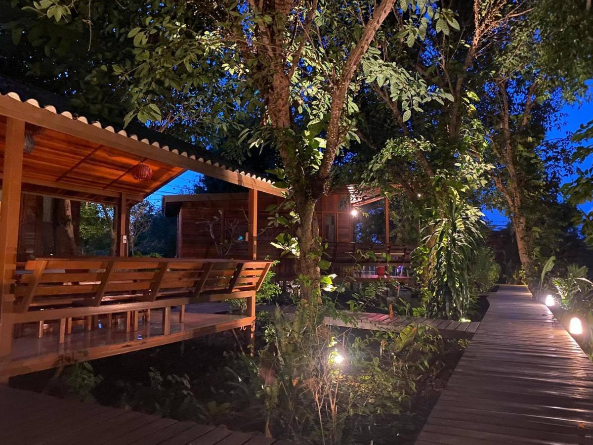 Romyen House Hotel Ban Nong Nam Khan Екстериор снимка