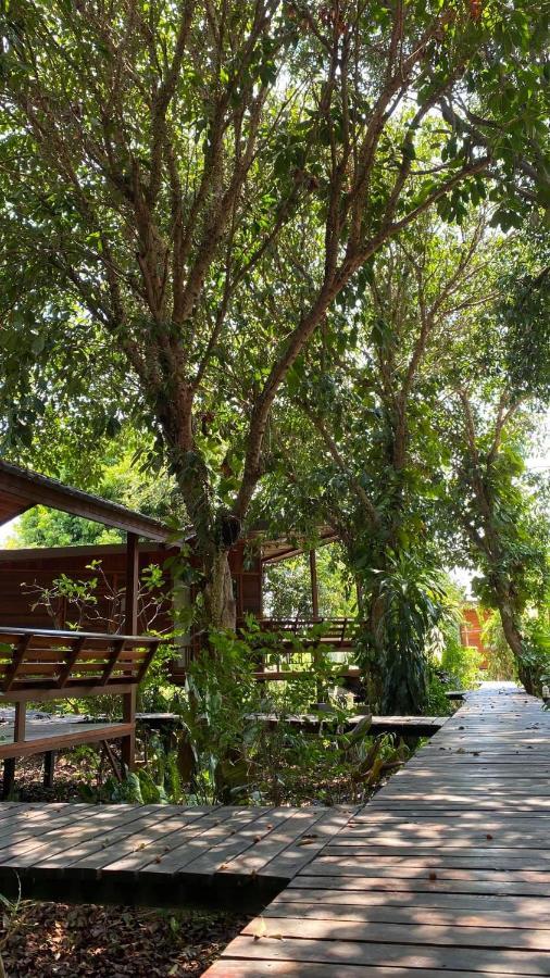 Romyen House Hotel Ban Nong Nam Khan Екстериор снимка