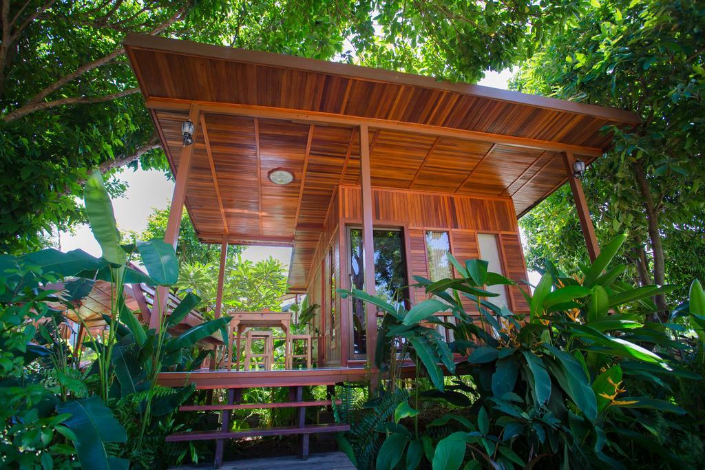 Romyen House Hotel Ban Nong Nam Khan Екстериор снимка